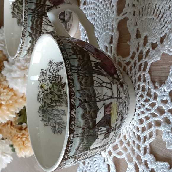 Johnson Brothers England The Friendly Village Teacups 6 oz The Ice House (2) - Picture 2 of 15